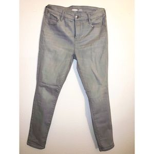 Old navy built in sculpt rockstar jeans